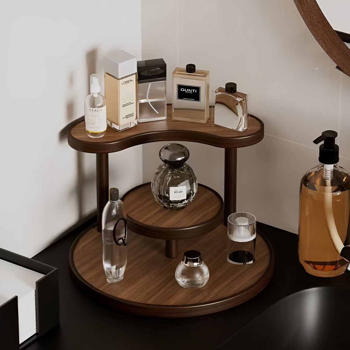 Rotating wooden makeup organizer - 3-tiered and staMerocie | Practical storage for cosmetics