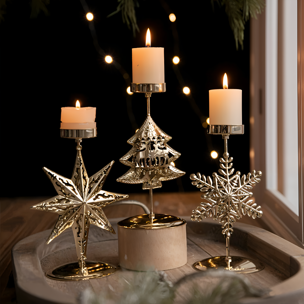 Vintage Golden Christmas Candle Holder – Atmospheric Decorative Table Decoration