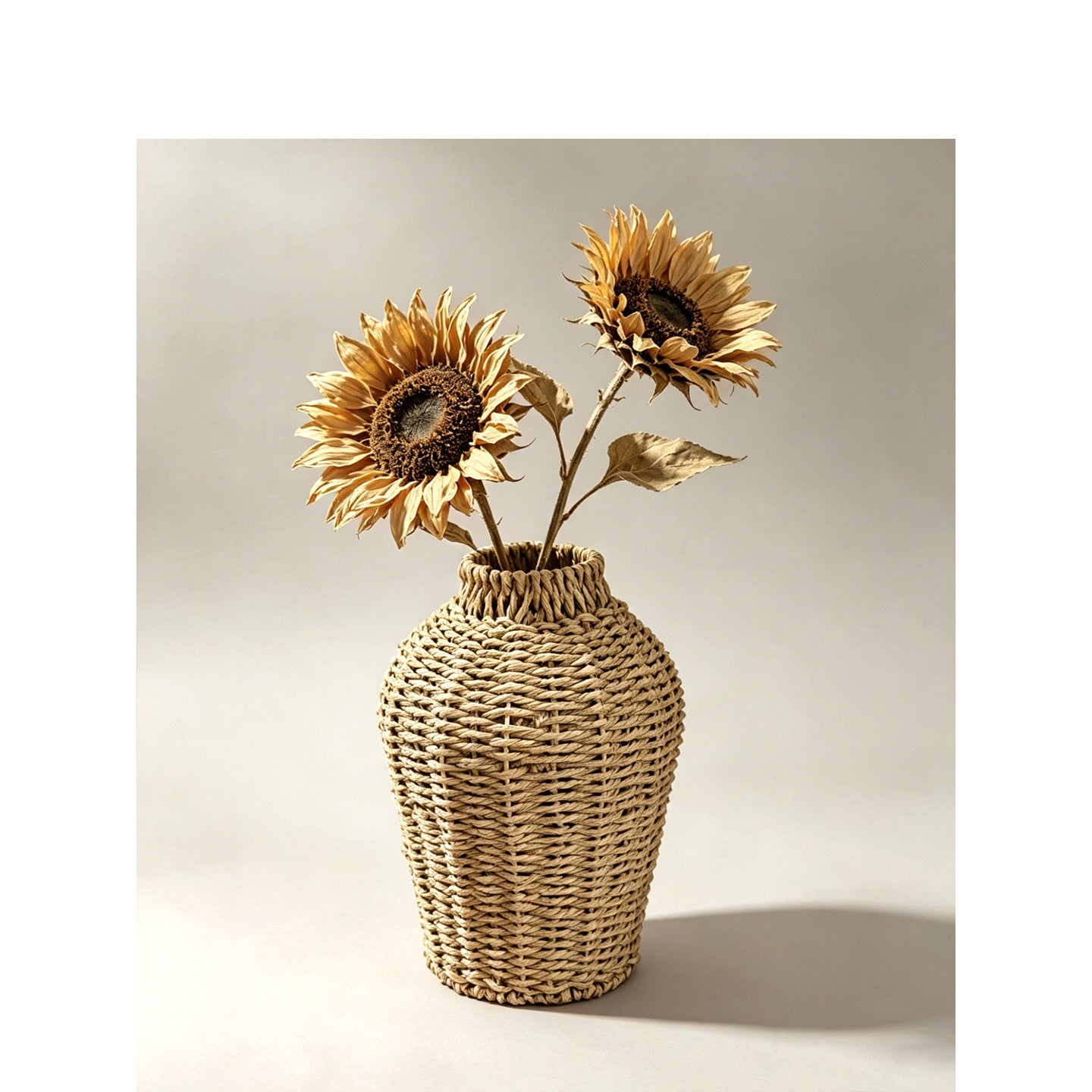 Handwoven Seagrass Decorative Vase Basket