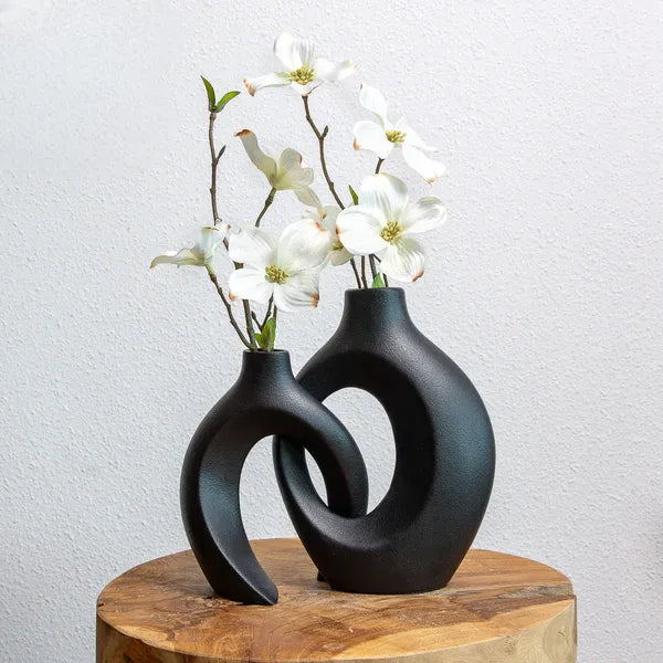Gleora - Intertwined Flower Vase