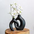 Gleora Intertwined Ceramic Flower Vase – Elegant Decorative Centrepiece for Modern & Classic Interiors