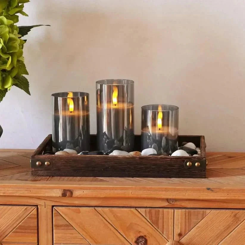 Wireless set for warm, safe light without an open flame