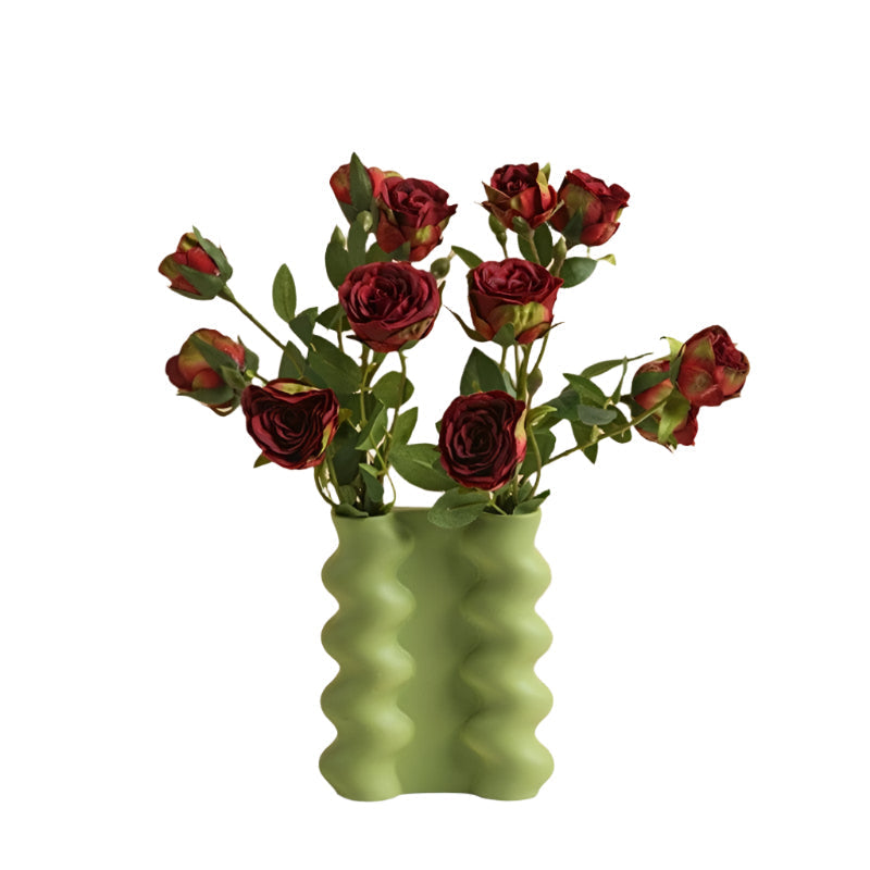 Elegant ceramic design for elegant flower arrangements