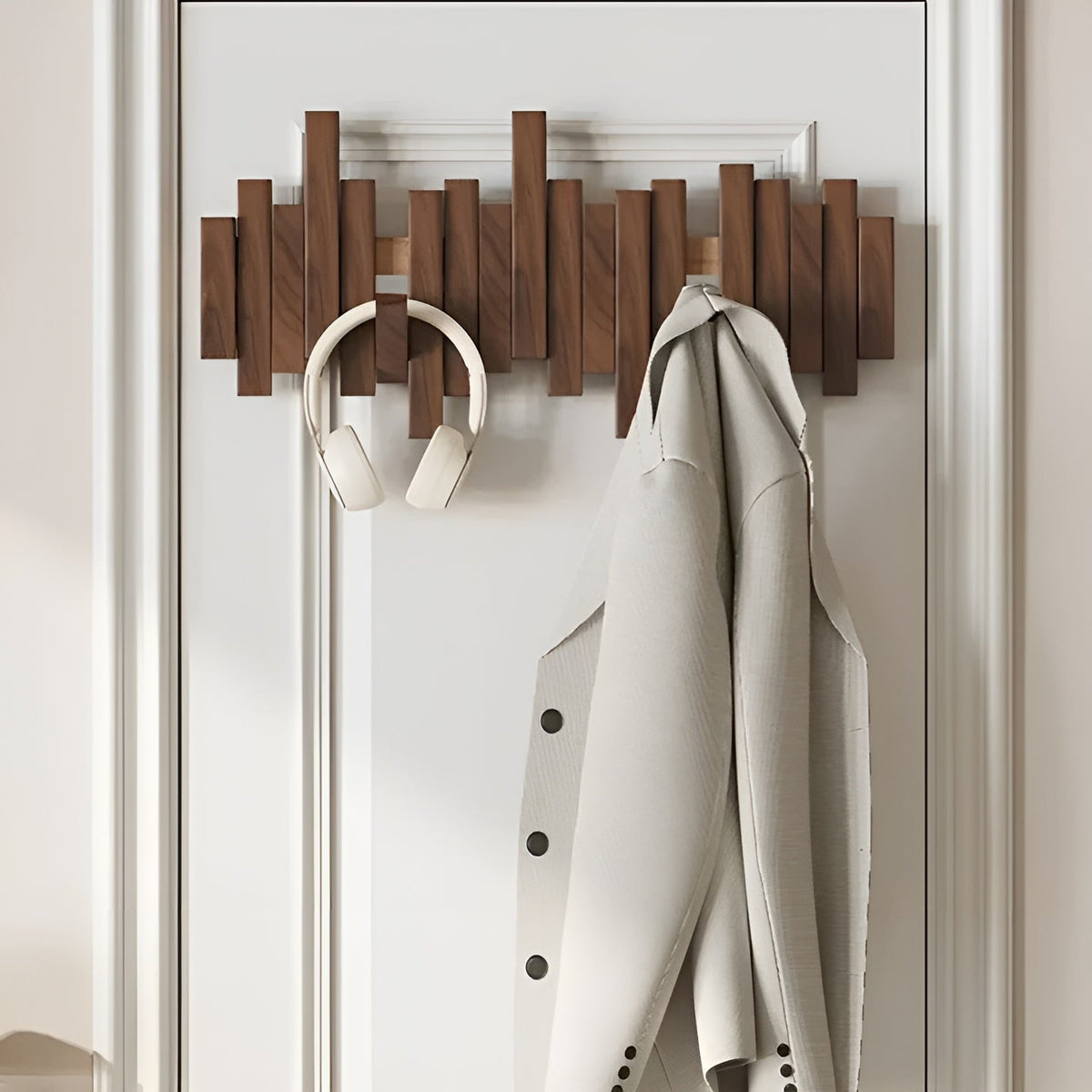 Stylish wooden wardrobe – FlexiMerocie magnetic hooks for more organization | Ideal for bedroom